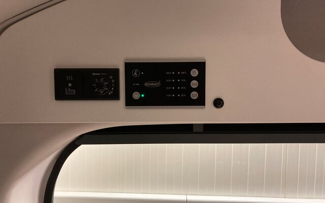 Nahaufmahe Klimaanlage im LMC Camper