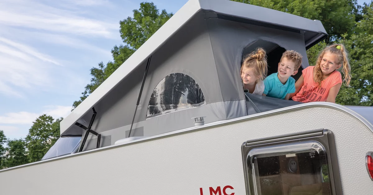 Pop up online roof caravan